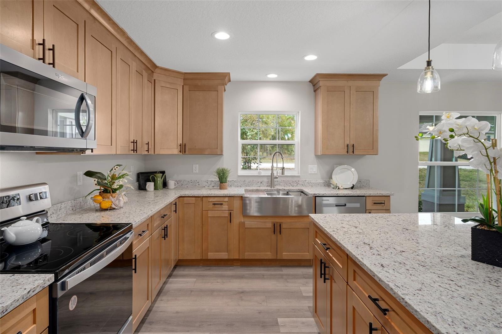 ROYAL HIGHLANDS UNIT 7 - Residential