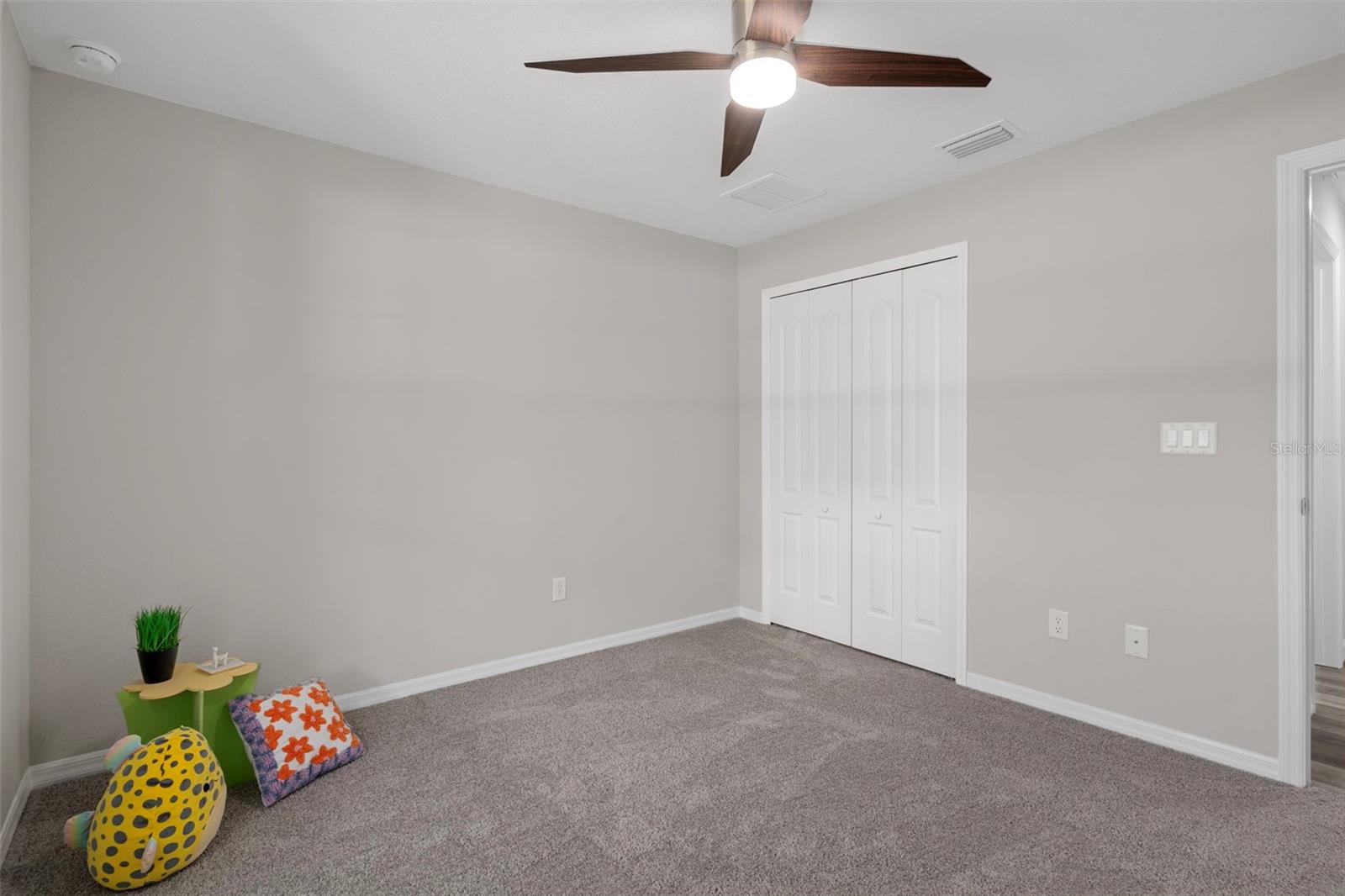 ROYAL HIGHLANDS UNIT 7 - Residential