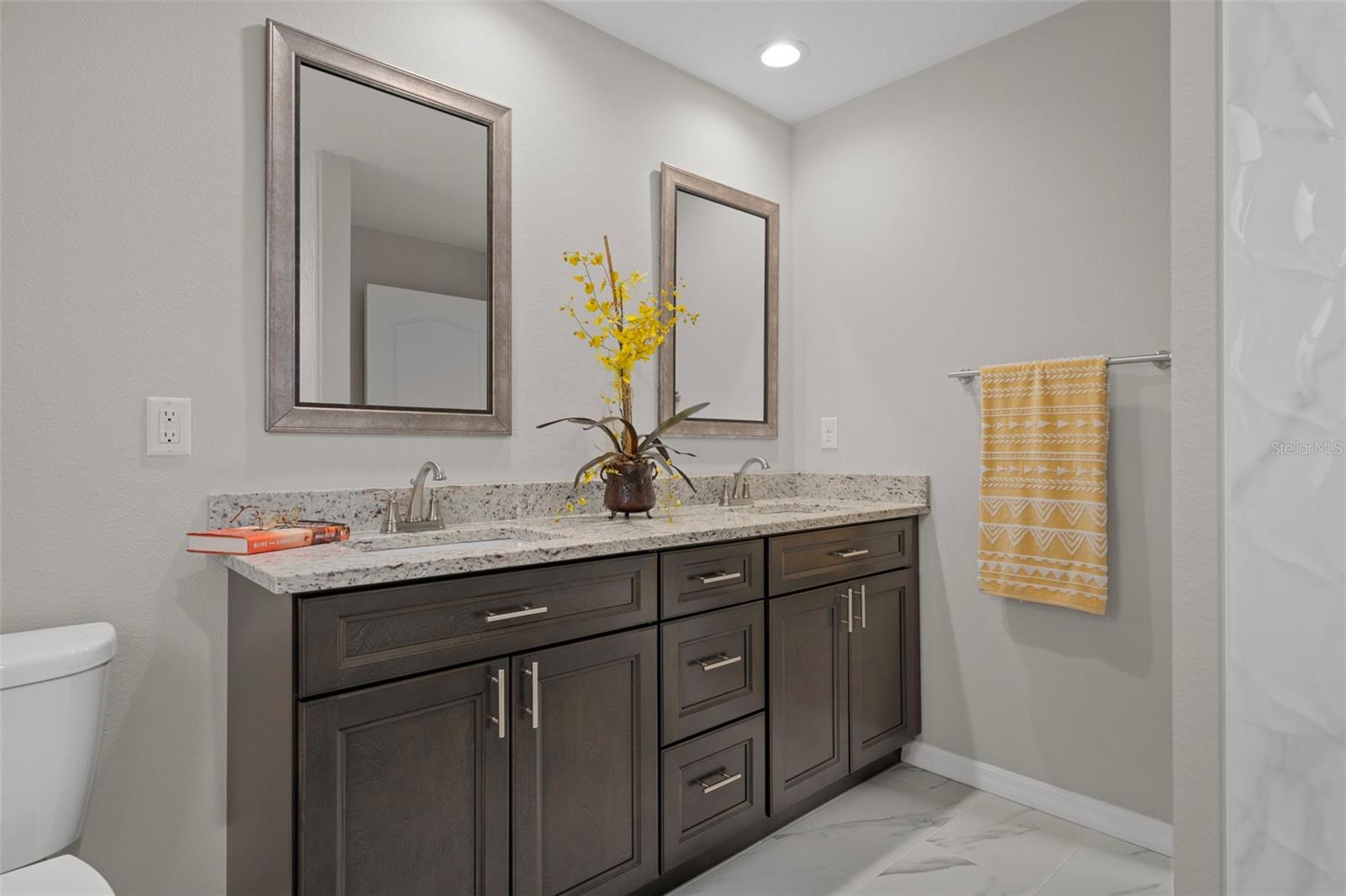 ROYAL HIGHLANDS UNIT 7 - Residential