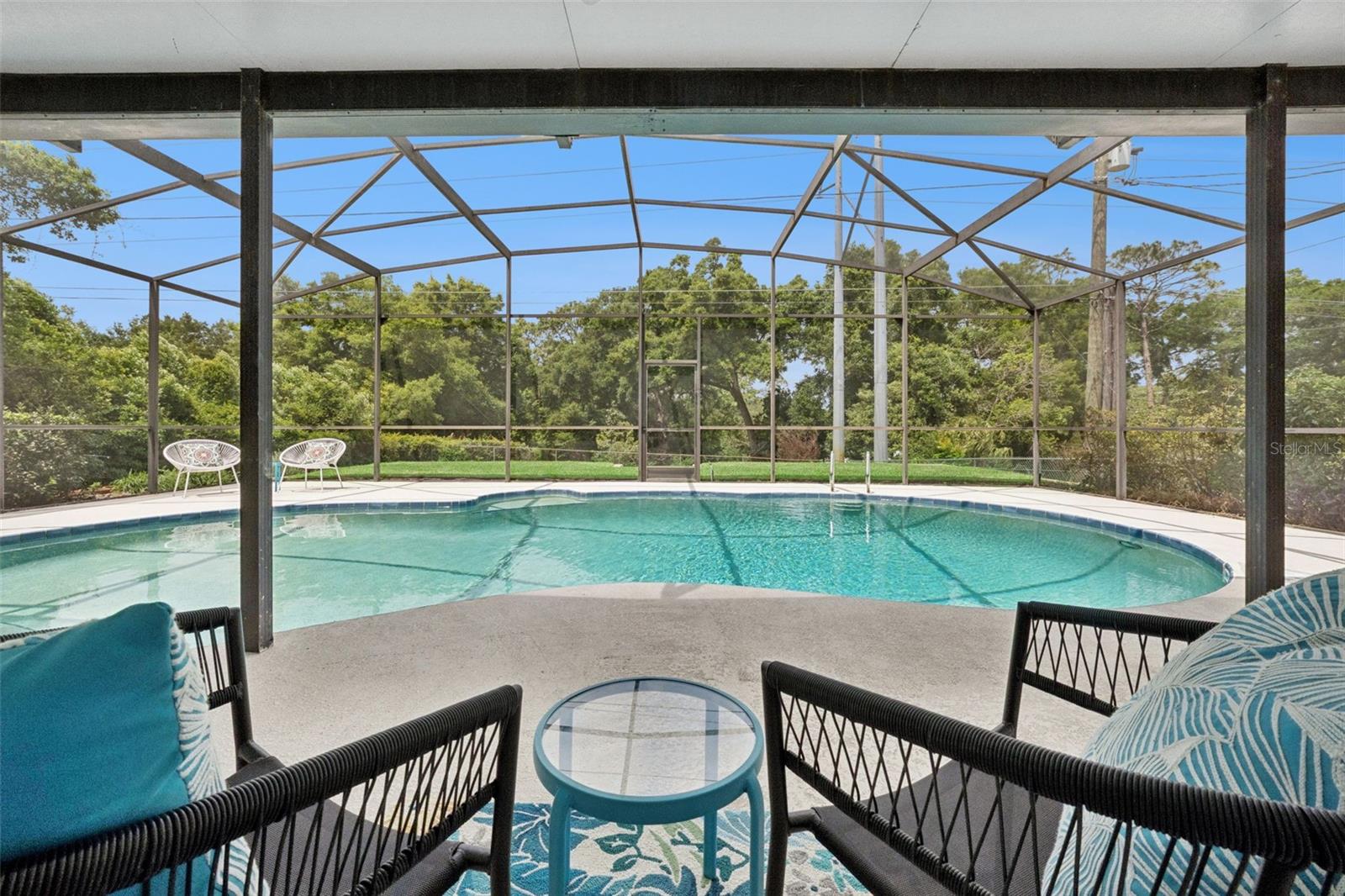 ROBIN HILL - Residential