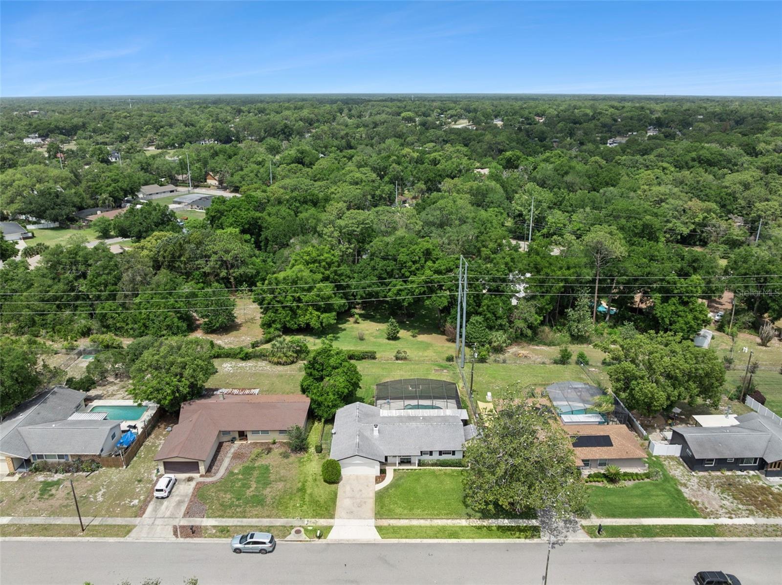 ROBIN HILL - Residential