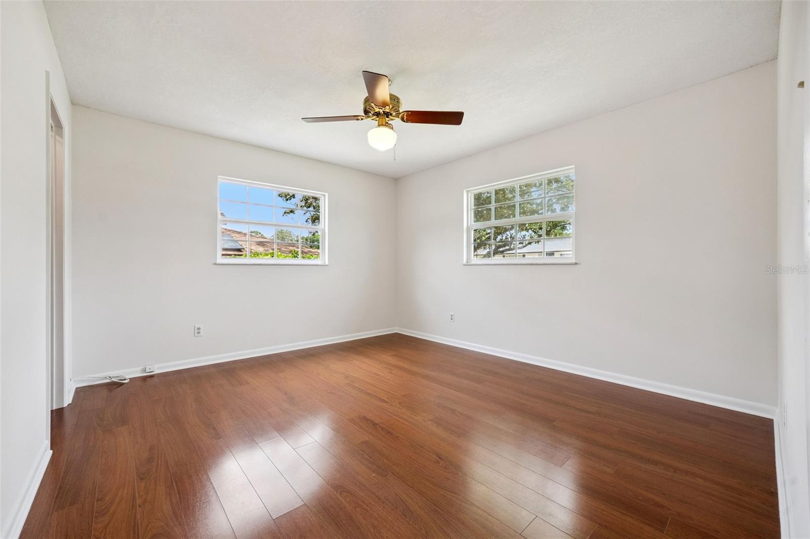 ROBIN HILL - Residential