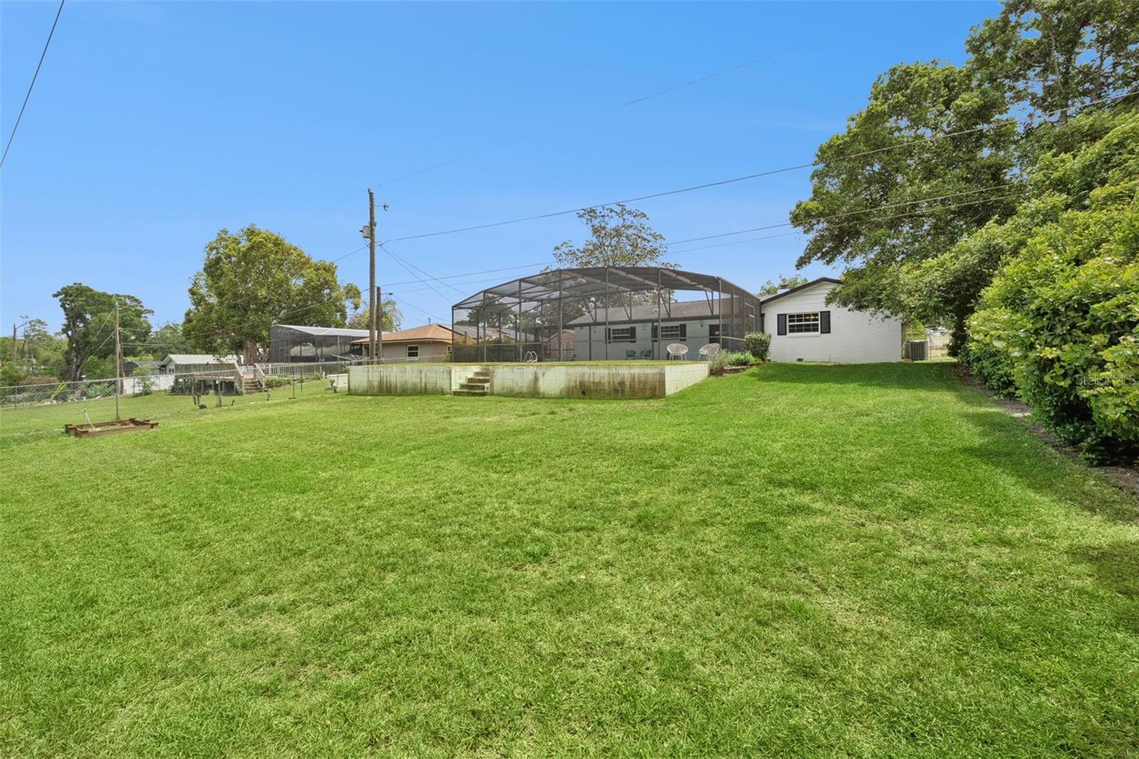 ROBIN HILL - Residential