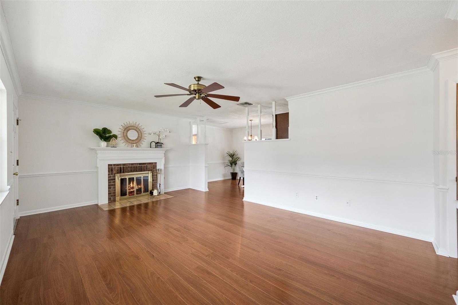 ROBIN HILL - Residential