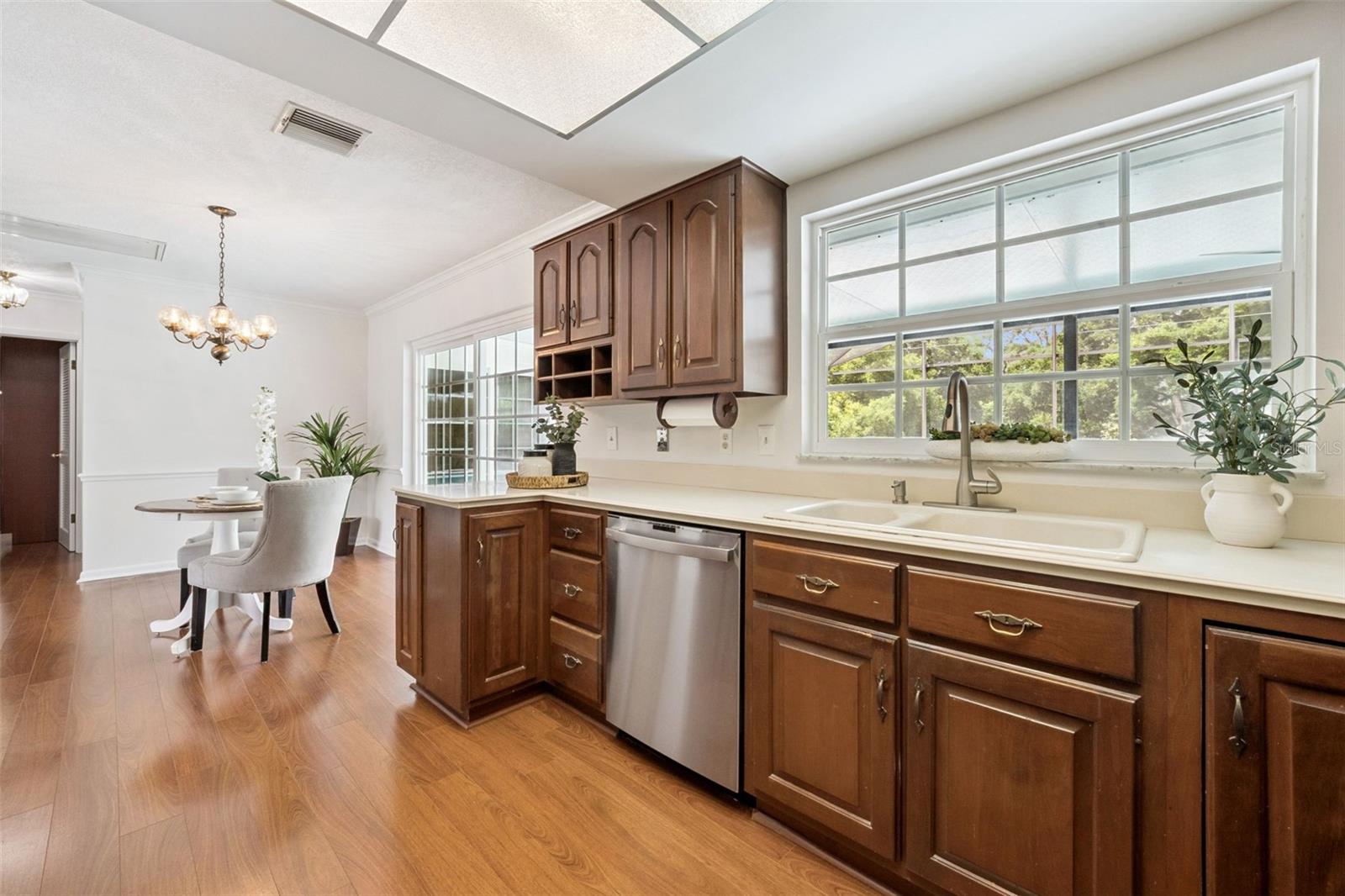 ROBIN HILL - Residential