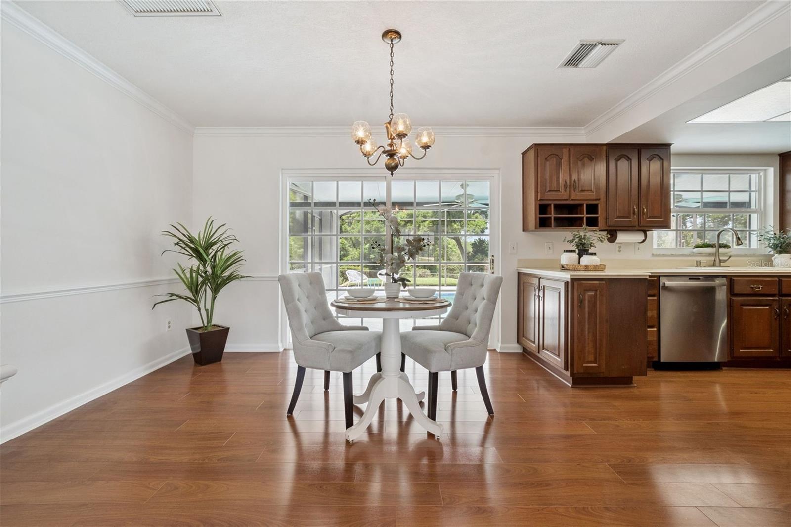 ROBIN HILL - Residential