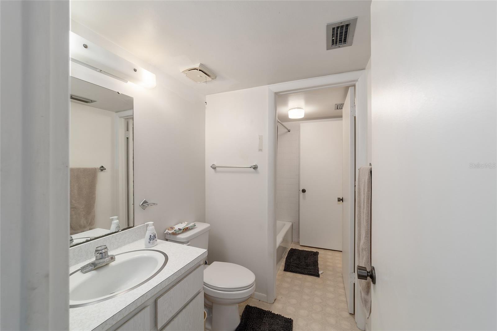 LIVE OAK VILLAGE CONDOMINIUM - Residential