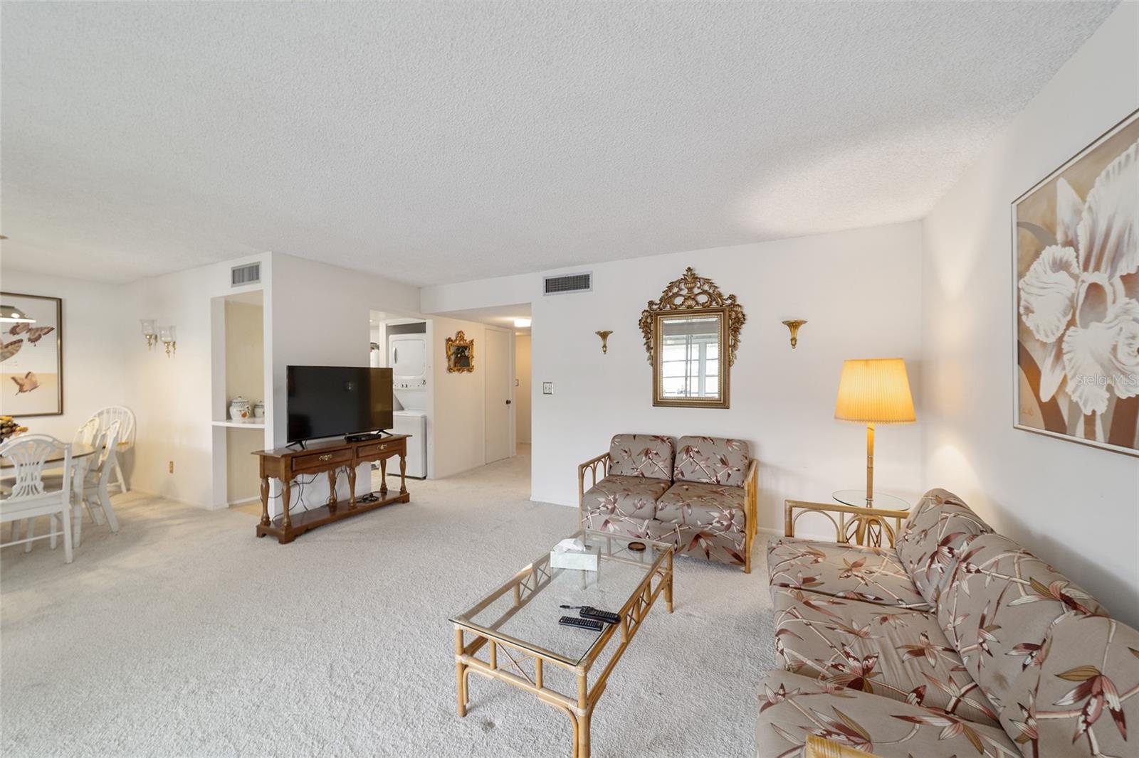 LIVE OAK VILLAGE CONDOMINIUM - Residential