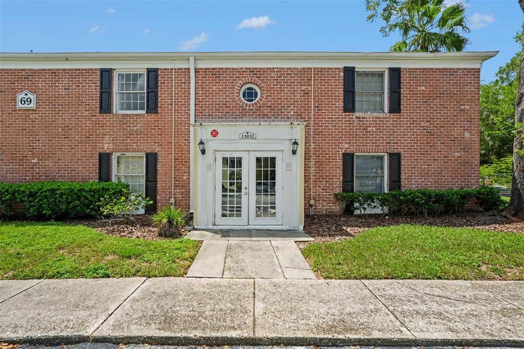 Photo of 13832 Orange Sunset Drive #101, Tampa, FL 33618 (MLS # TB8539890)