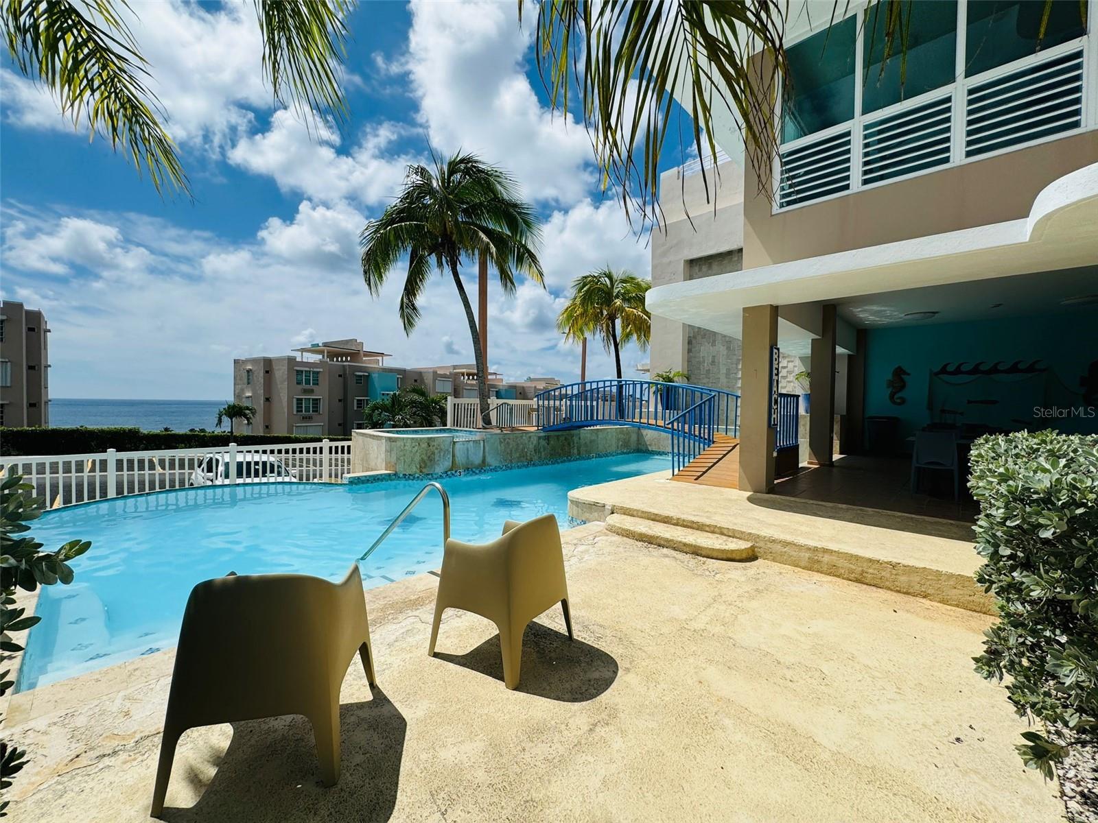 COND. VILLAS DEL FARO 5015 PUNTA TUNA ST. 406