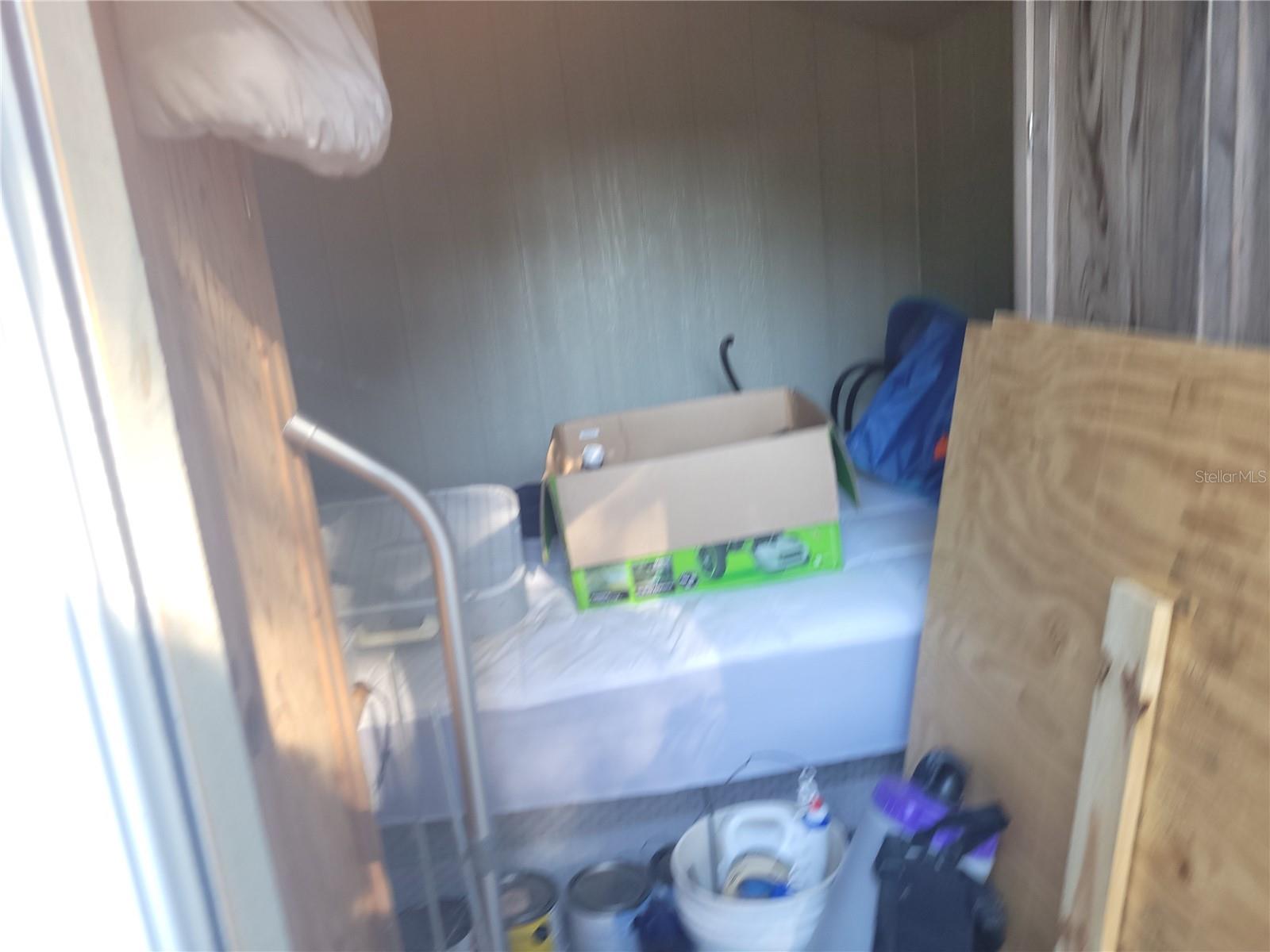 HICKORY HILL RETREATS UNIT 03 - Residential