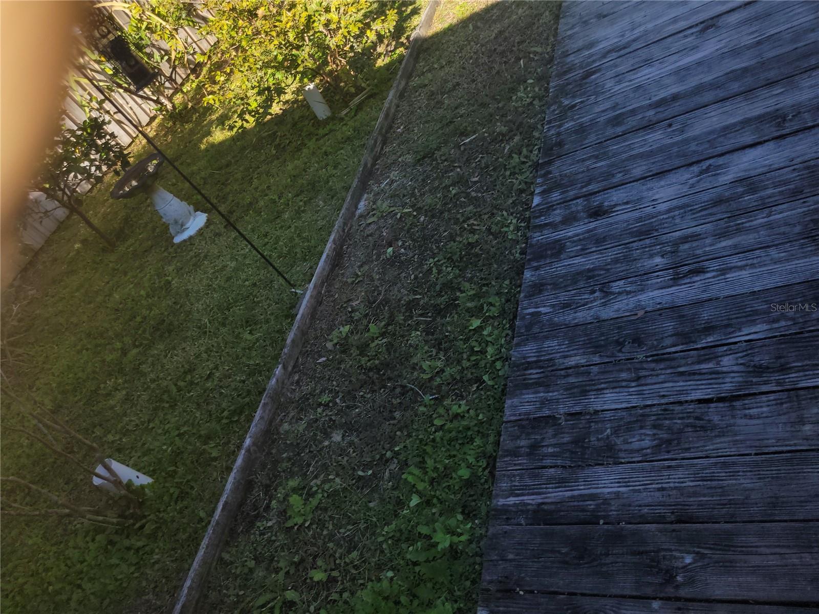 HICKORY HILL RETREATS UNIT 03 - Residential