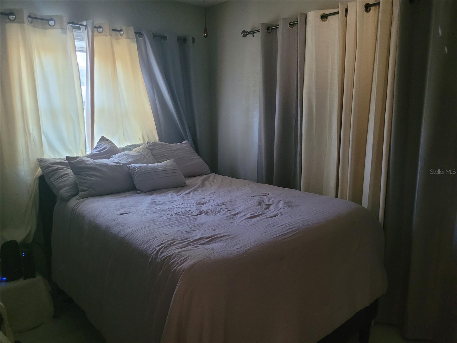 HICKORY HILL RETREATS UNIT 03 - Residential