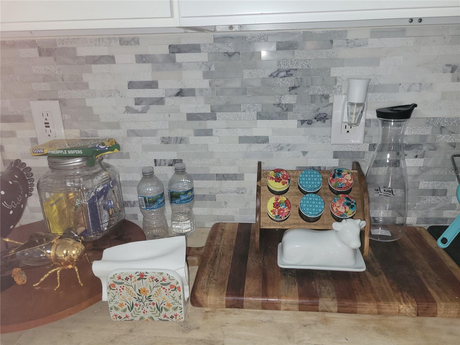 HICKORY HILL RETREATS UNIT 03 - Residential