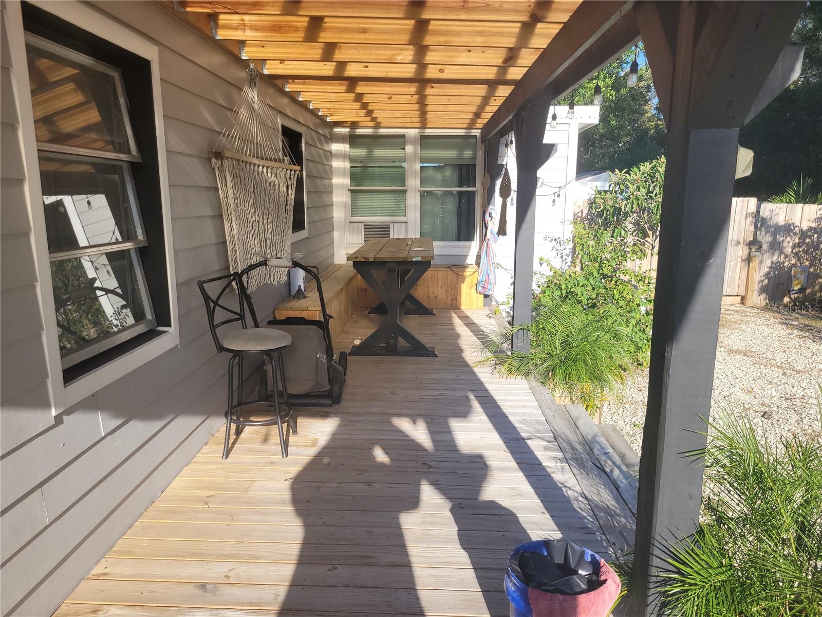 HICKORY HILL RETREATS UNIT 03 - Residential