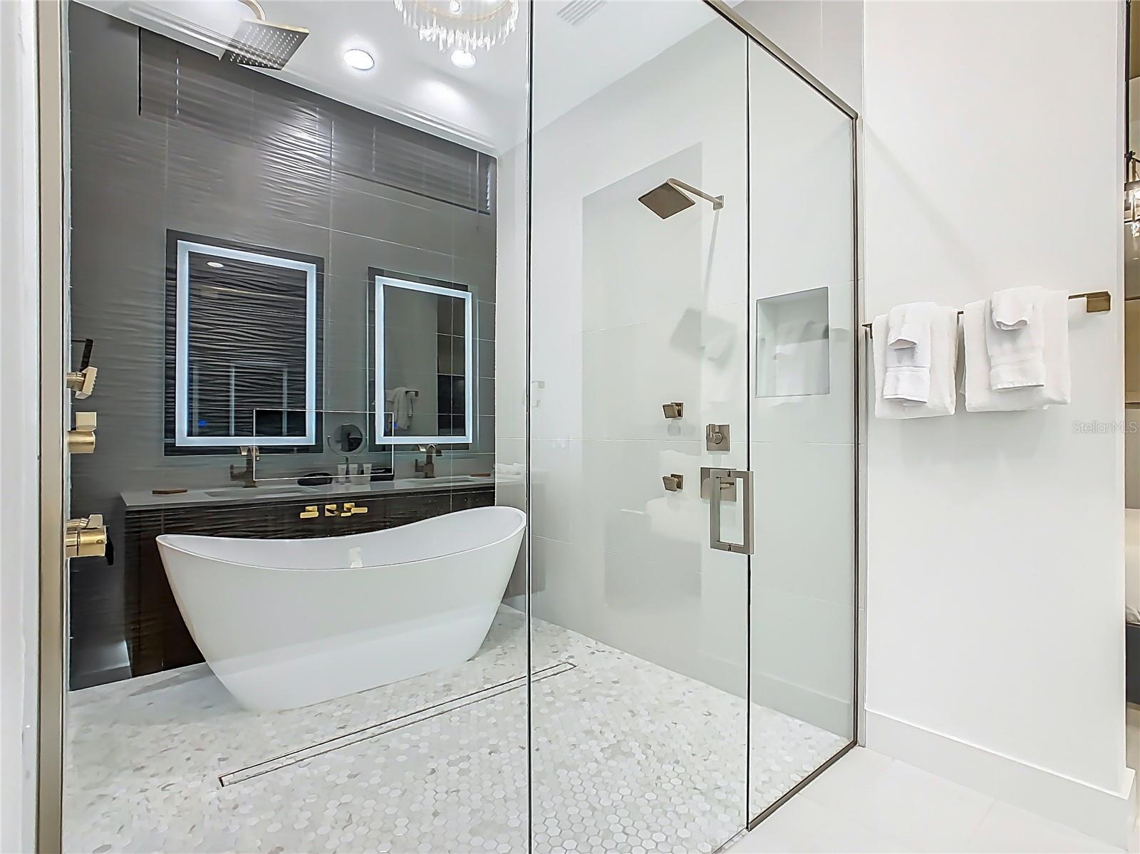 REUNION WEST VILLAGE 3B - Residential