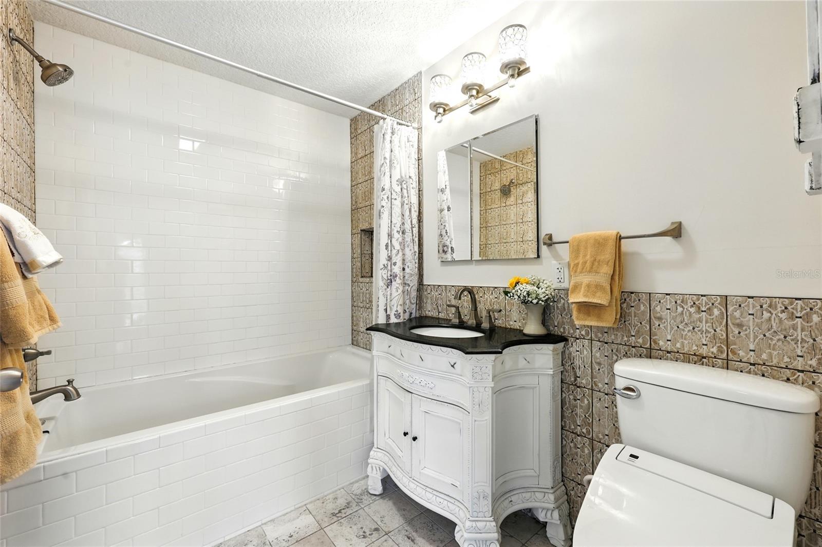 ANTONIO HUERTAS GRANT SUB - Residential