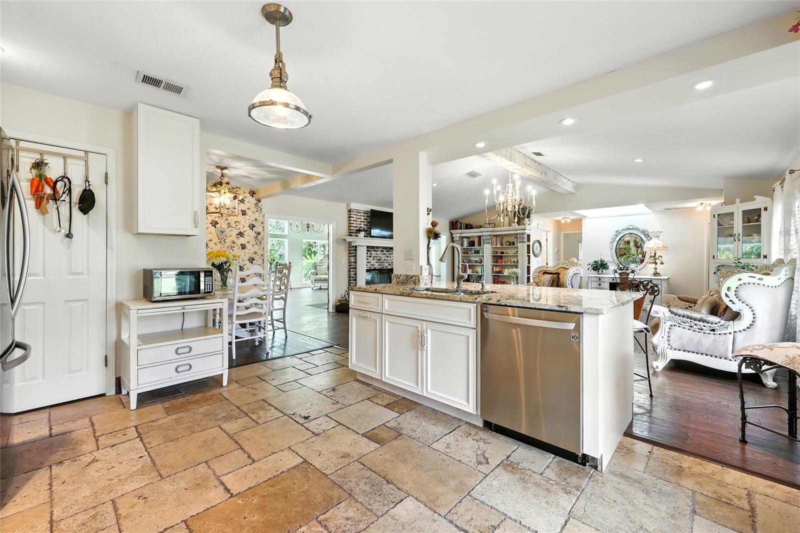 ANTONIO HUERTAS GRANT SUB - Residential