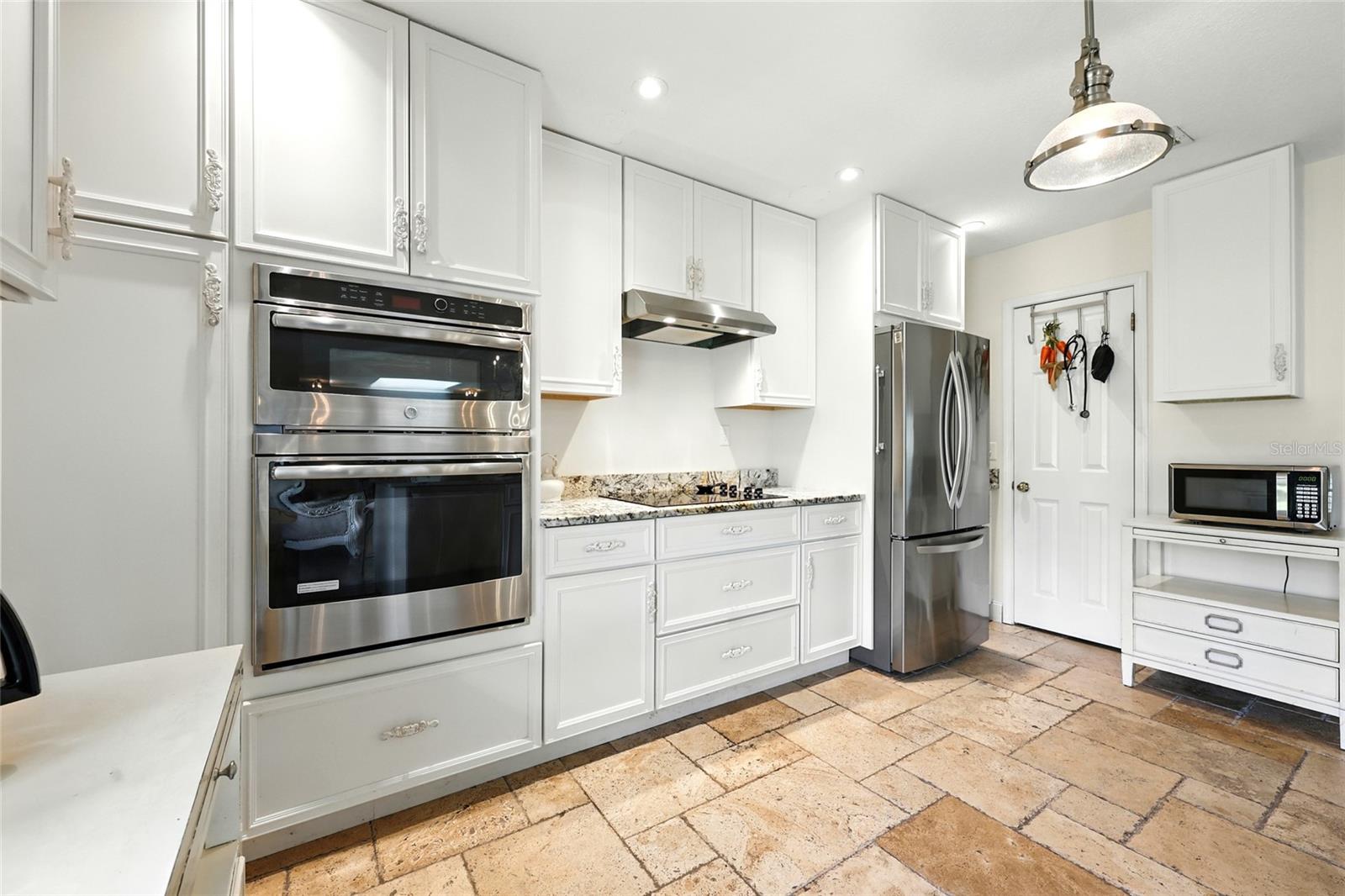 ANTONIO HUERTAS GRANT SUB - Residential