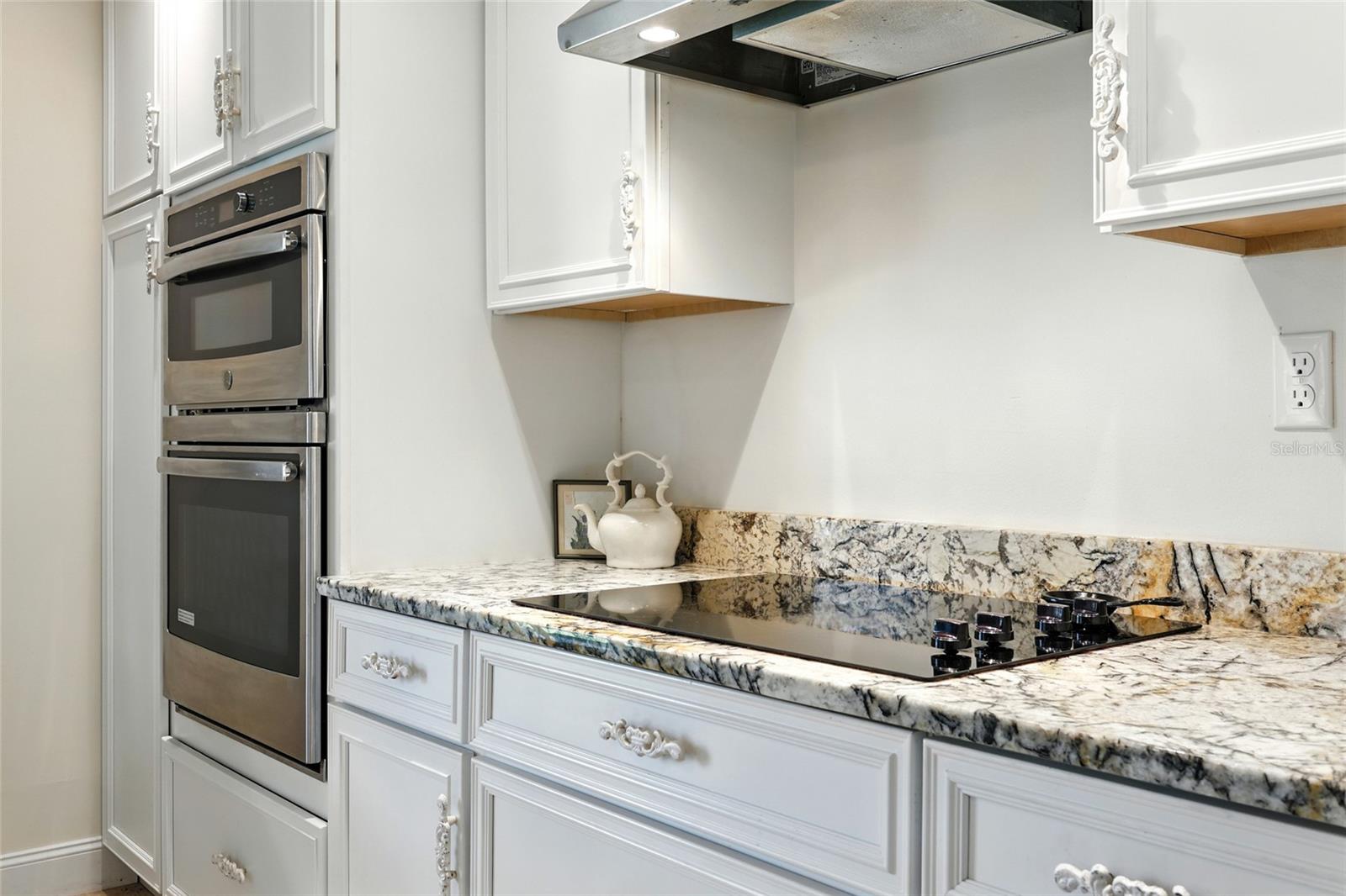 ANTONIO HUERTAS GRANT SUB - Residential