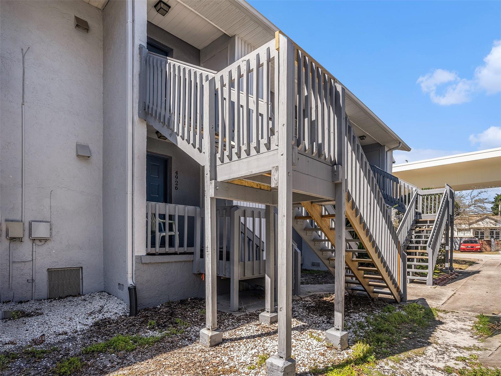 4928 W GANDY BOULEVARD G203