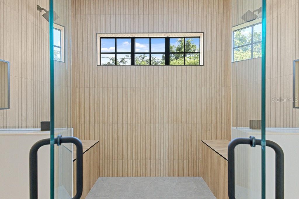 MAC FARLANE PARK - Residential