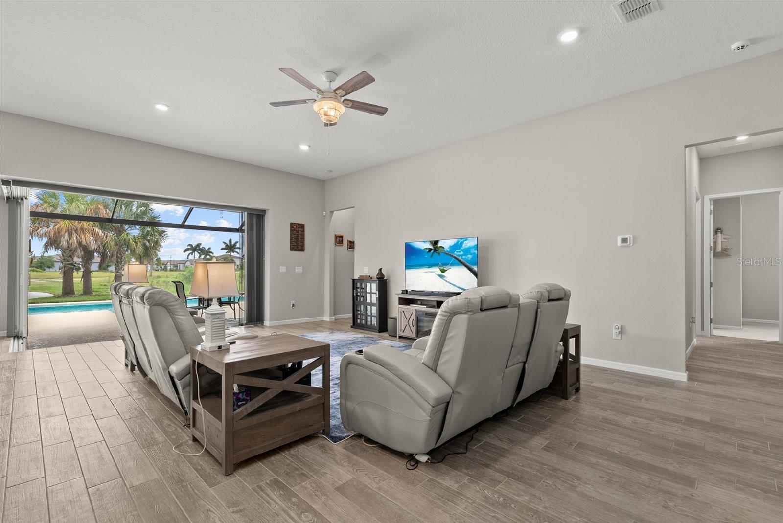 DEL WEBB AT BAYVIEW PH II SUBPH A & B - Residential