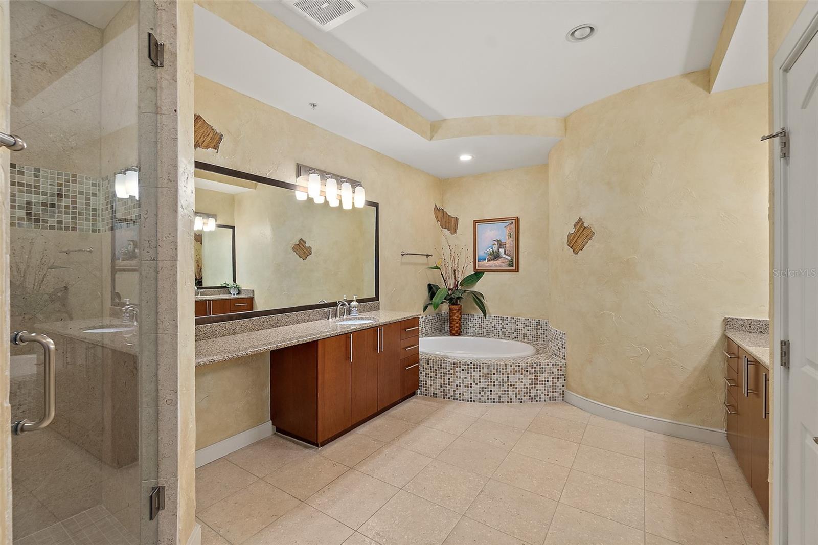 OCEAN VISTAS CONDO - Residential
