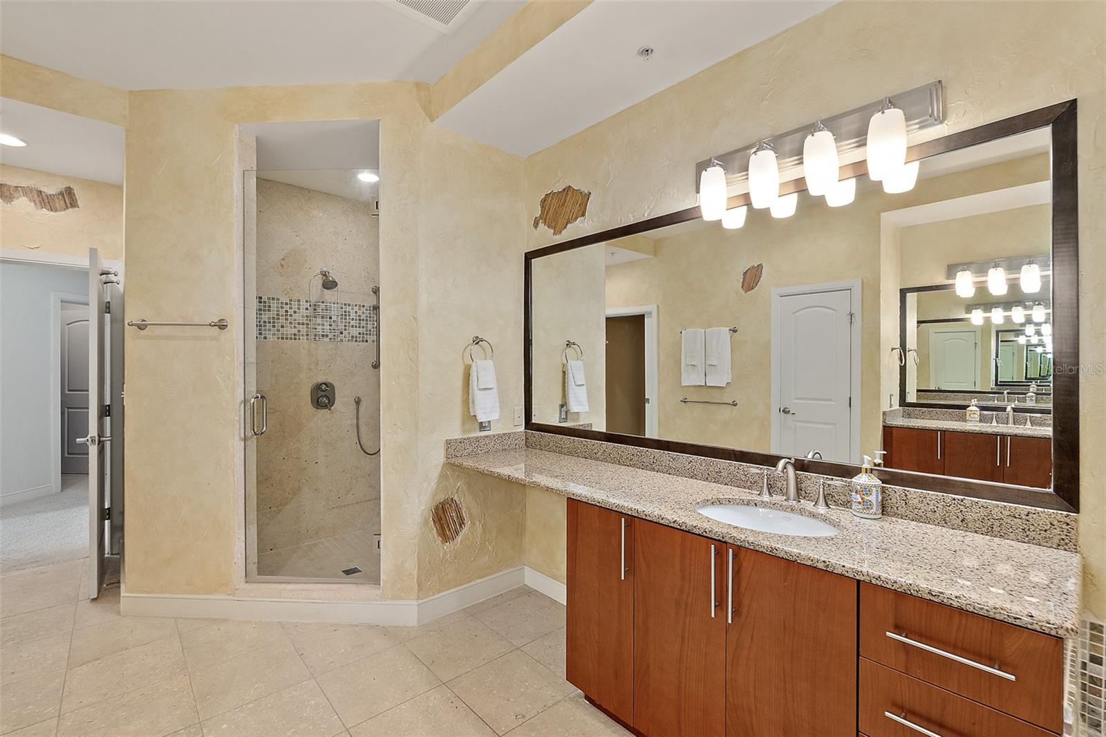 OCEAN VISTAS CONDO - Residential
