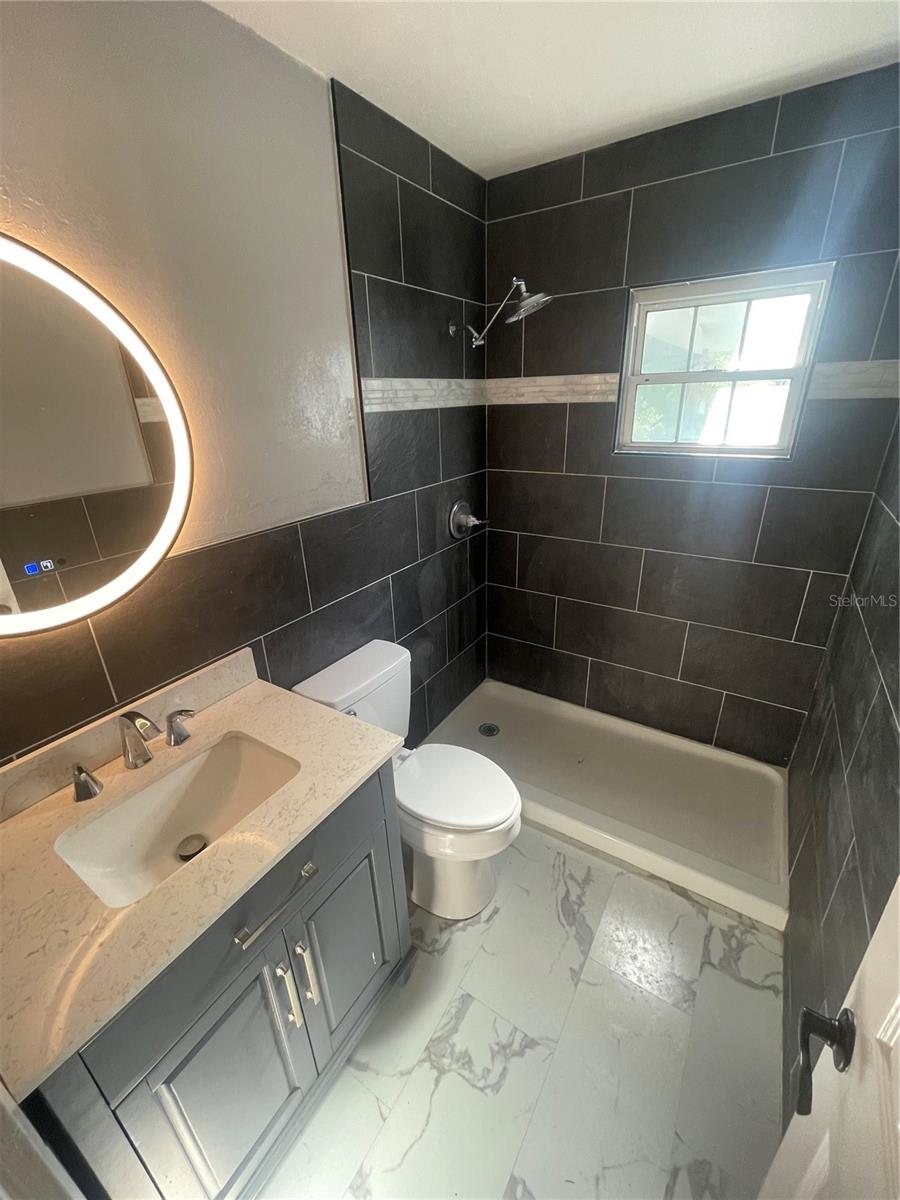 MISSIONWOOD - Residential