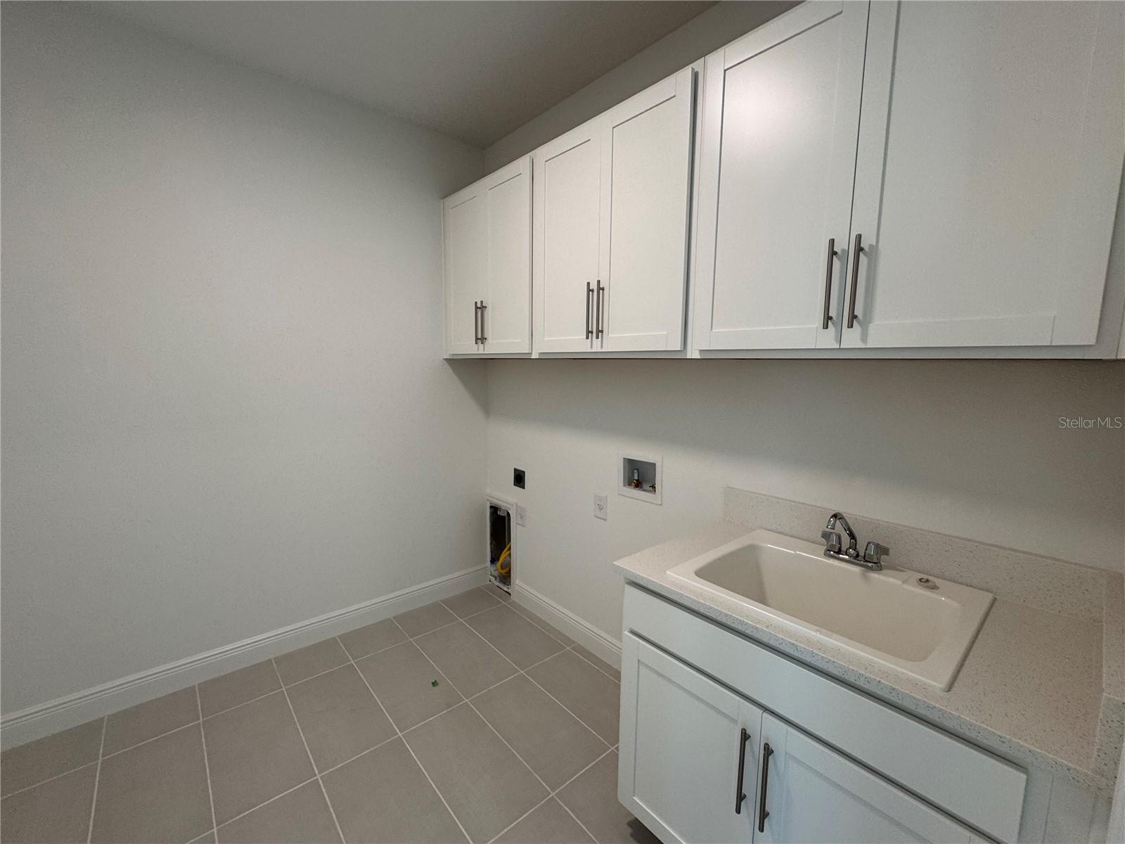 HAWKSTONE - Residential