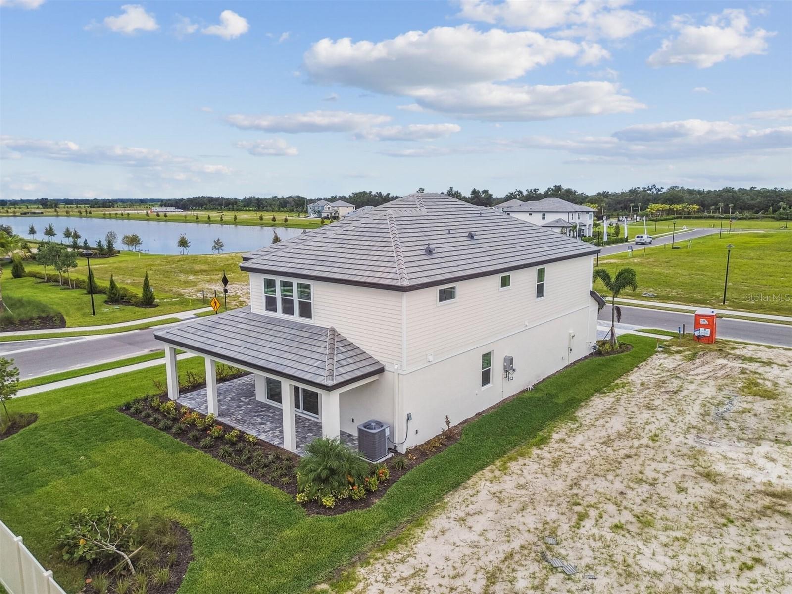 7576 NIGHTHAWK DRIVE