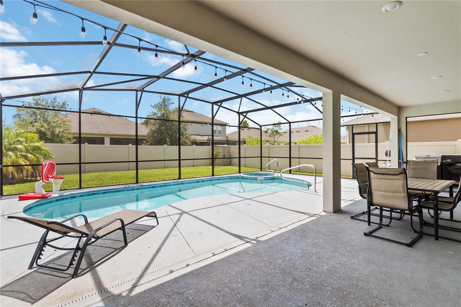 5333 AMERSHAM LANE