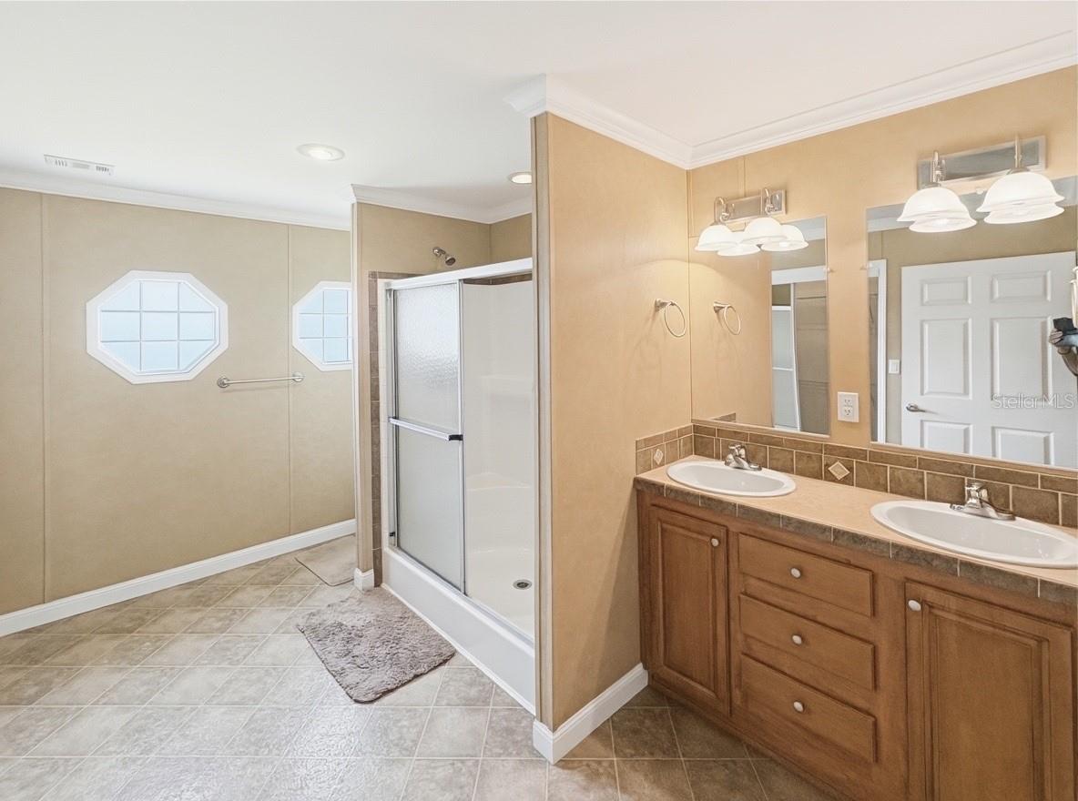 CONTINENTAL COUNTRY CLUB INC - Residential