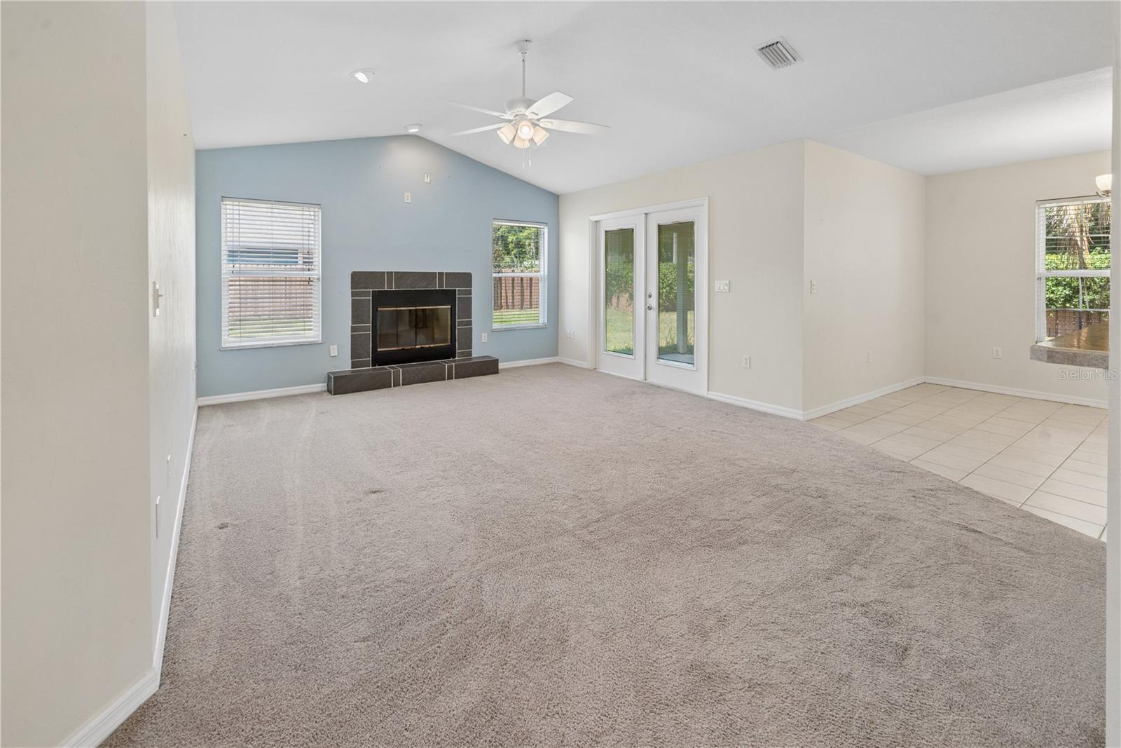 206 SE 8TH AVENUE