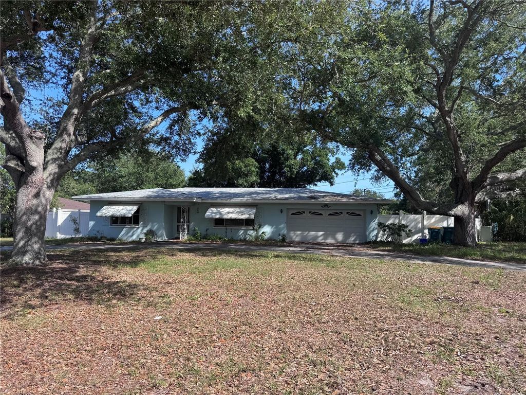 Photo of 1601 Hardwood Drive, Clearwater, FL 33756 (MLS # TB8505335)