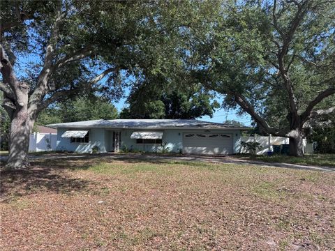 1601 HARDWOOD DRIVE CLEARWATER FL 33756