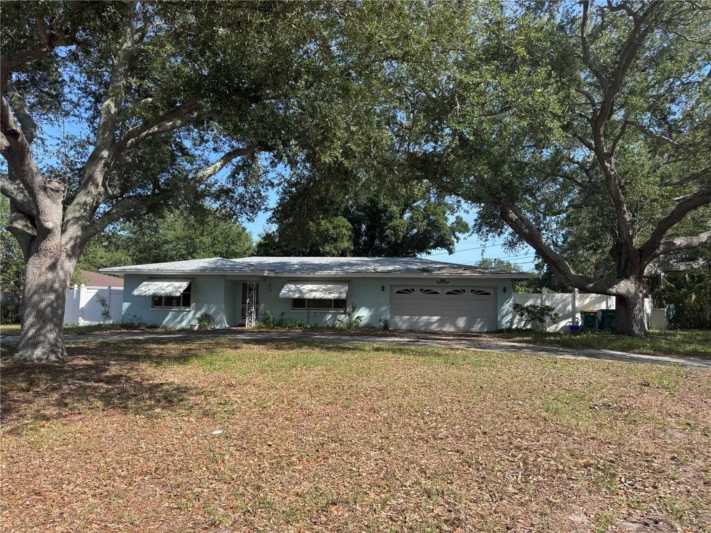 Photo of 1601 Hardwood Drive, Clearwater, FL 33756 (MLS # TB8505335)