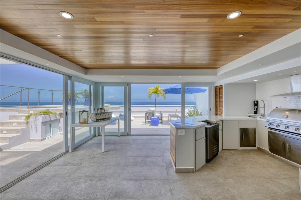 ISLA VERDE - Residential