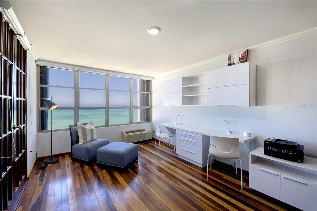 ISLA VERDE - Residential