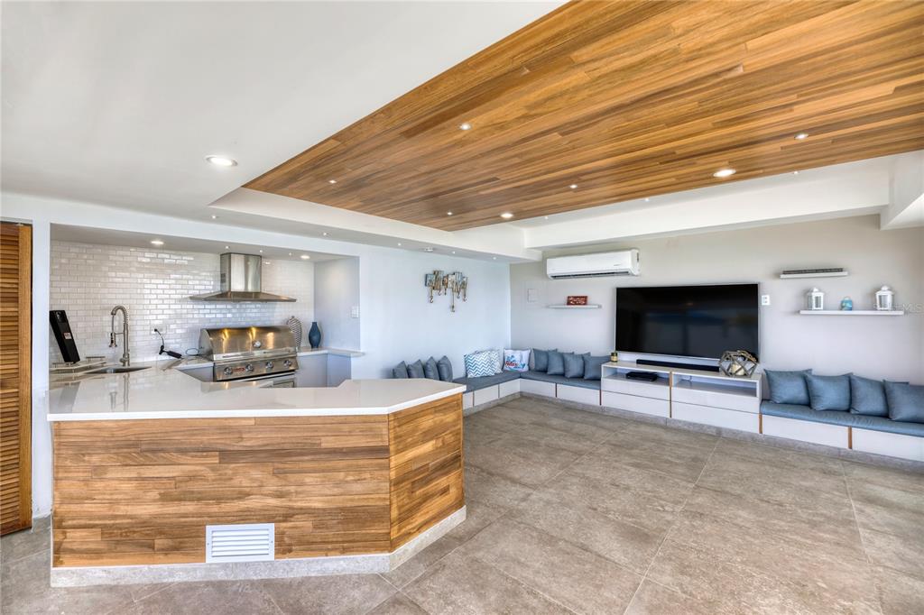 ISLA VERDE - Residential