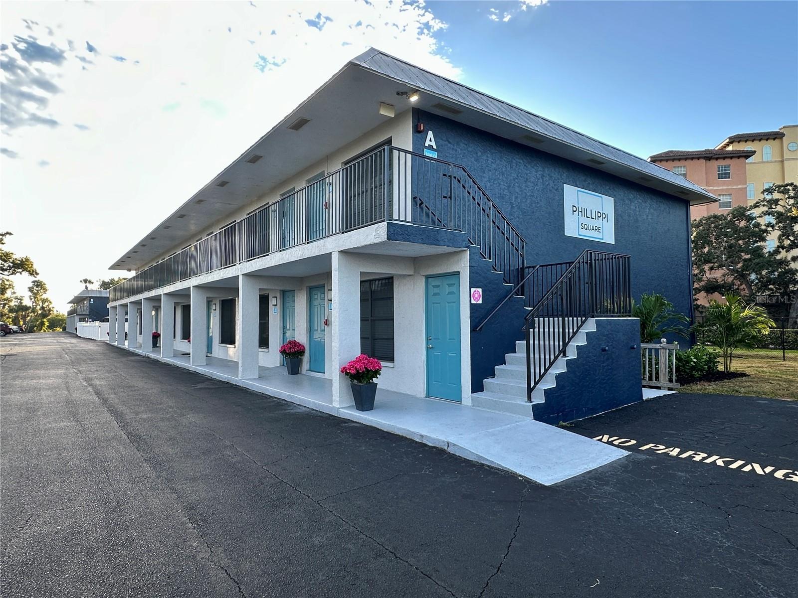 PHILLIPPE PARK REARRANGEMENT - Residential Lease