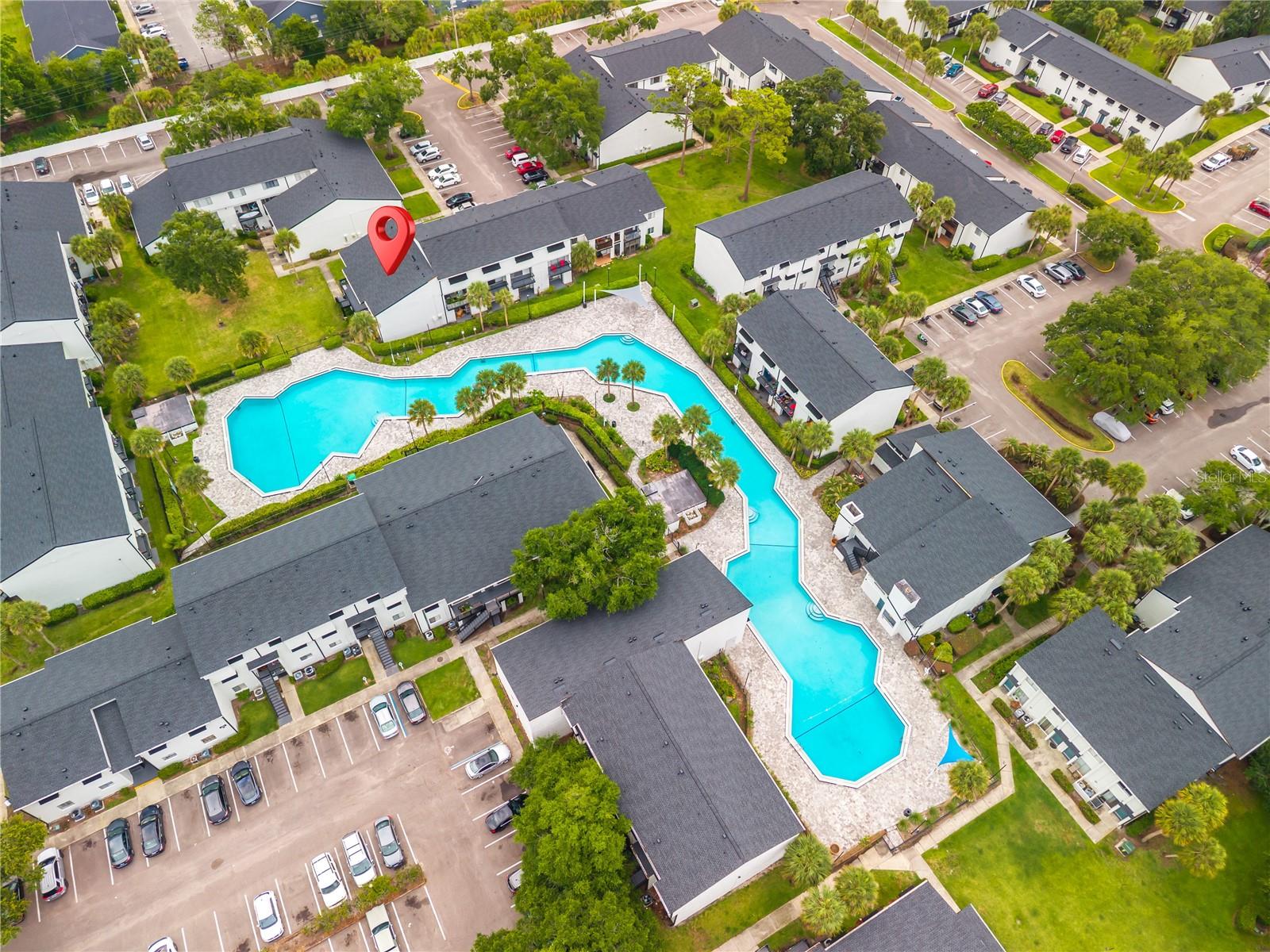 AVALON CONDO - Residential