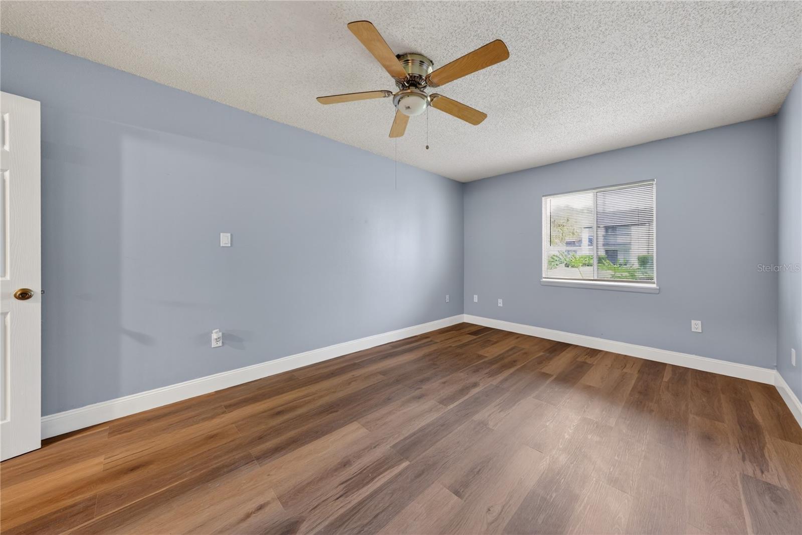 AVALON CONDO - Residential