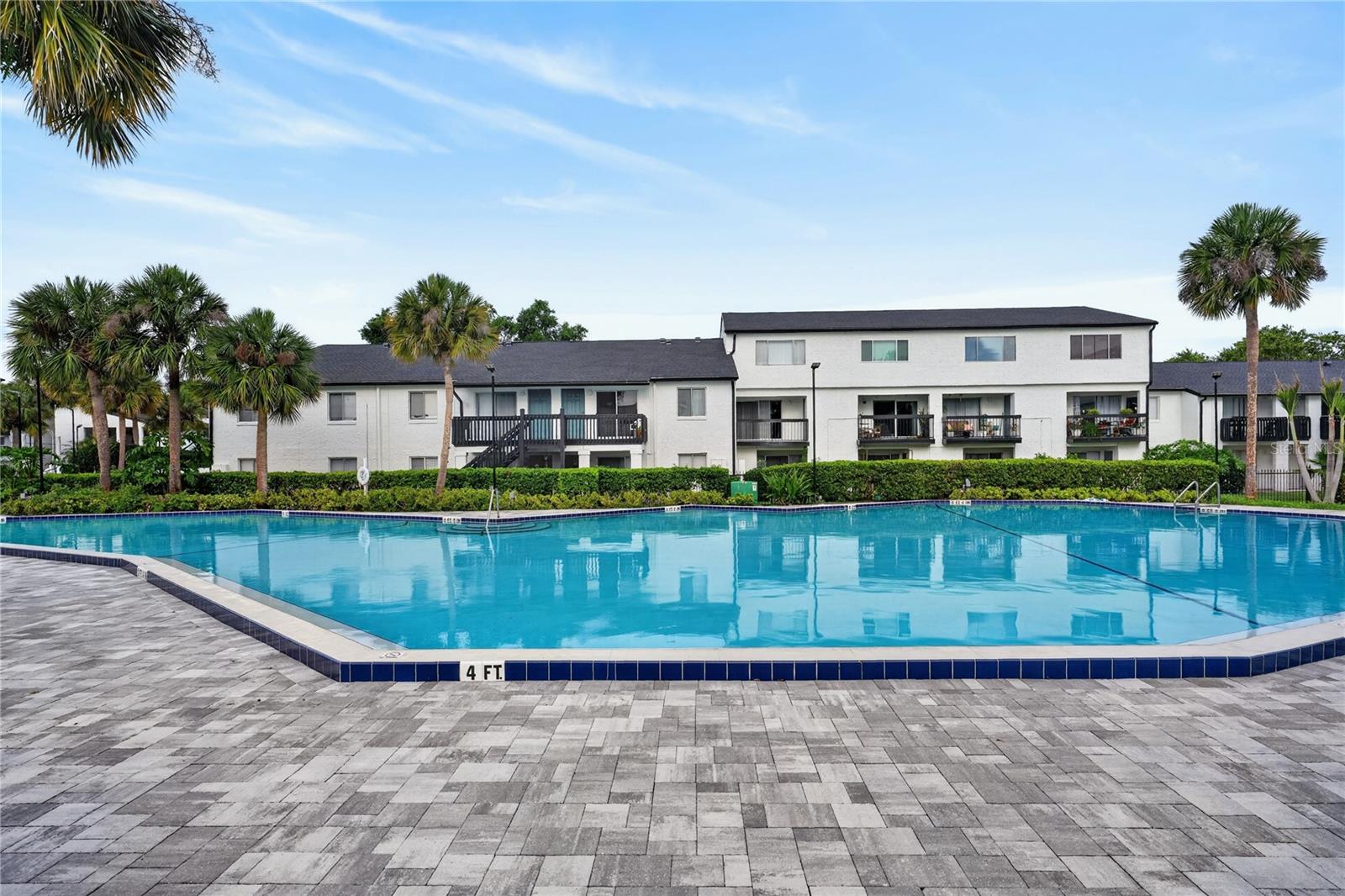 AVALON CONDO - Residential