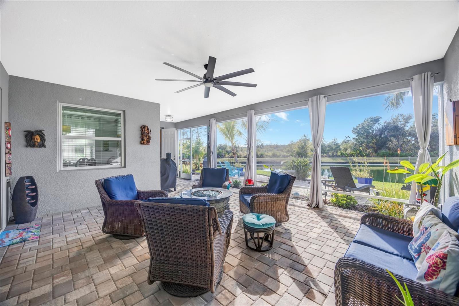 AVALON PARK - Residential