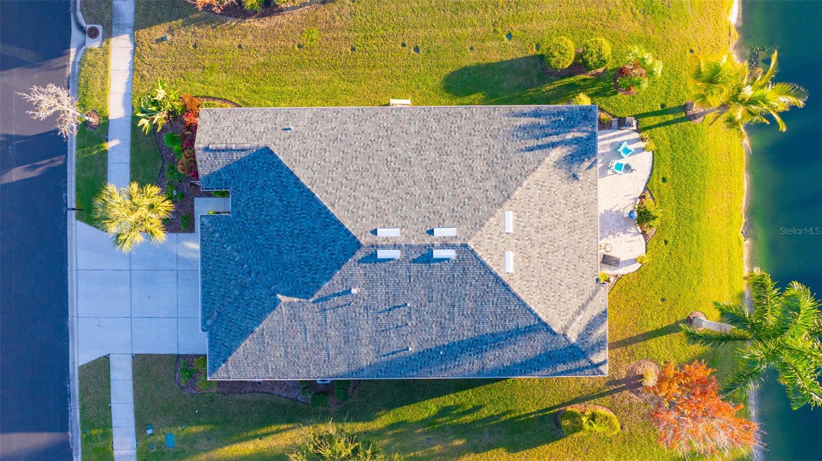 AVALON PARK - Residential