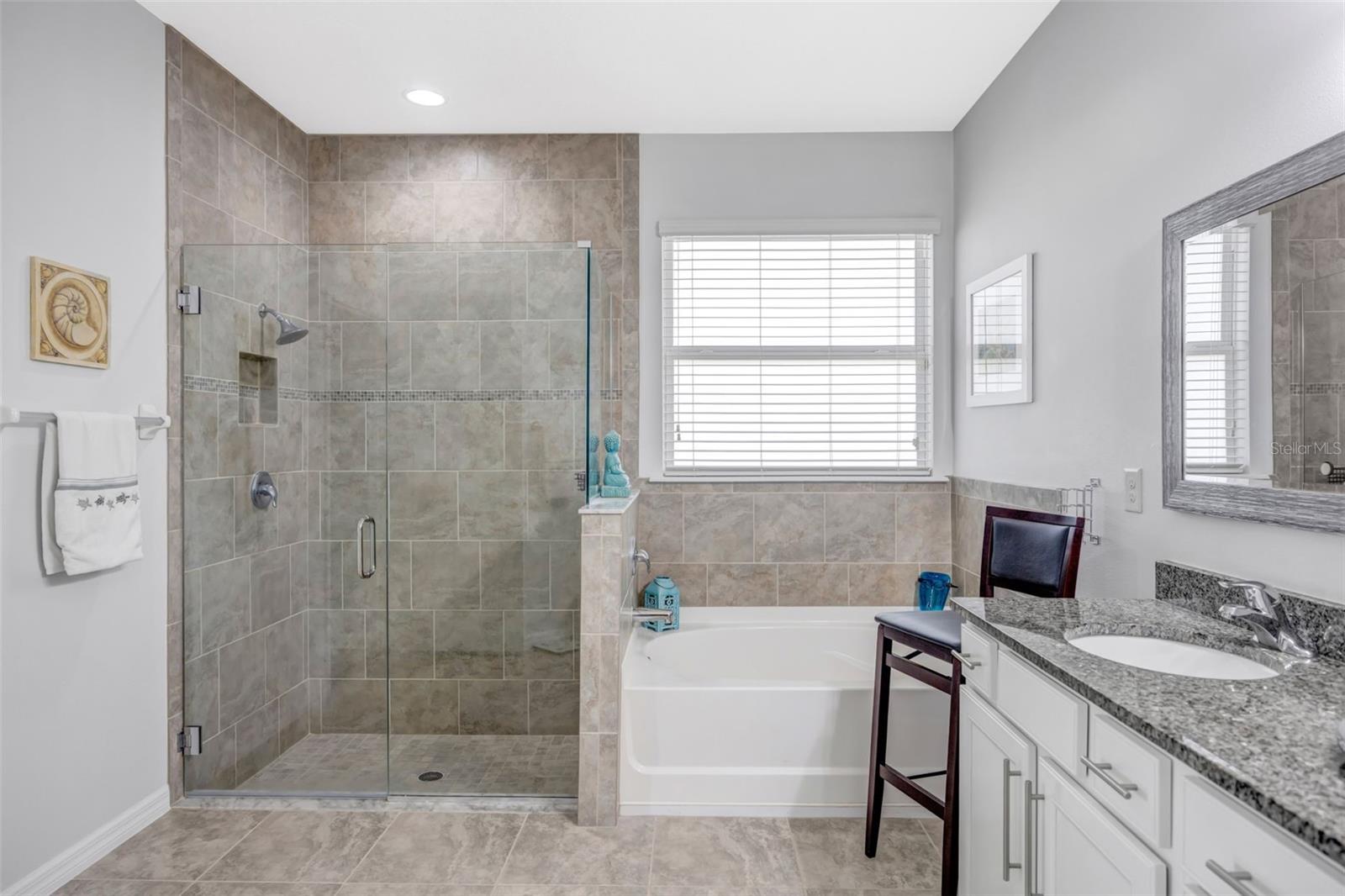 AVALON PARK - Residential