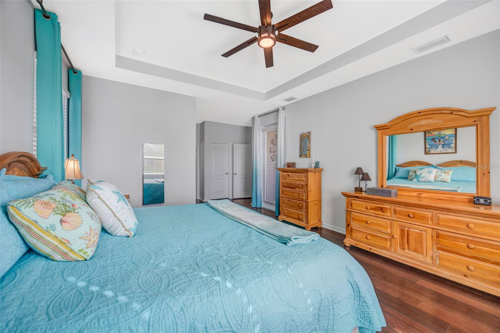 AVALON PARK - Residential