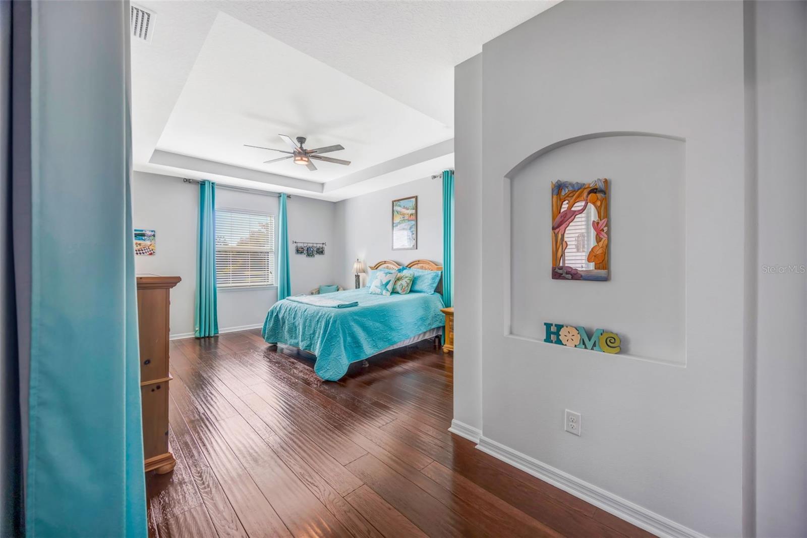 AVALON PARK - Residential